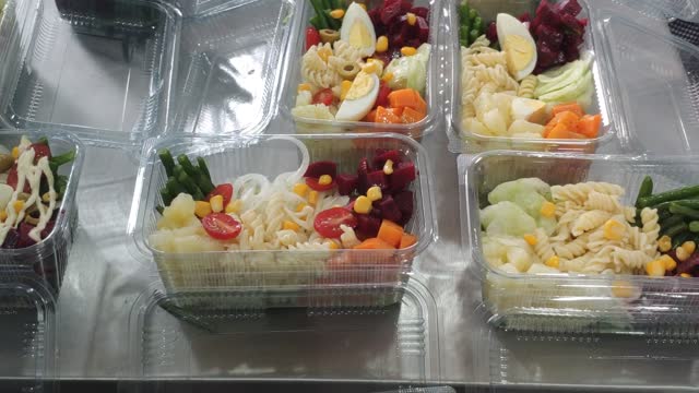 Salade varii eumporte cuisine Hamid