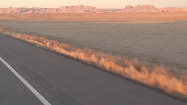 Two minutes of Truckin. Green River UT