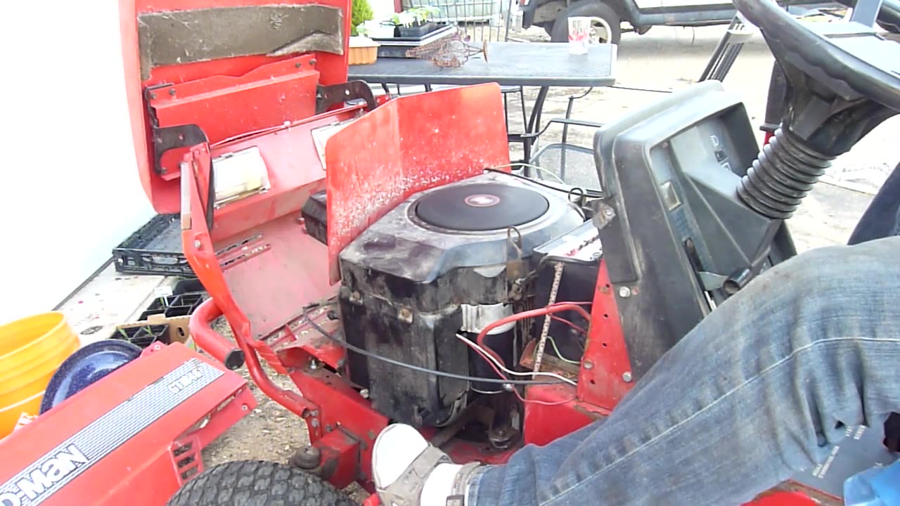 Briggs Stratton 18HP Yardman starter problem Episode 96