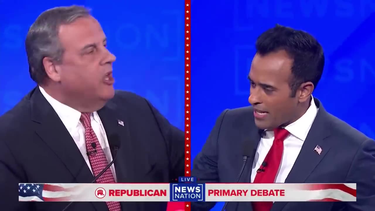 Vivek Ramaswamy and Chris Christie spar over Ukraine and foreign policy | NewsNation GOP Debate