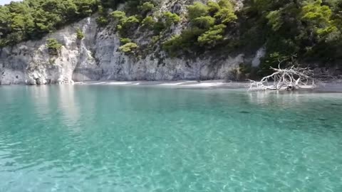 4K Ultra HD video of the beautiful nature places.