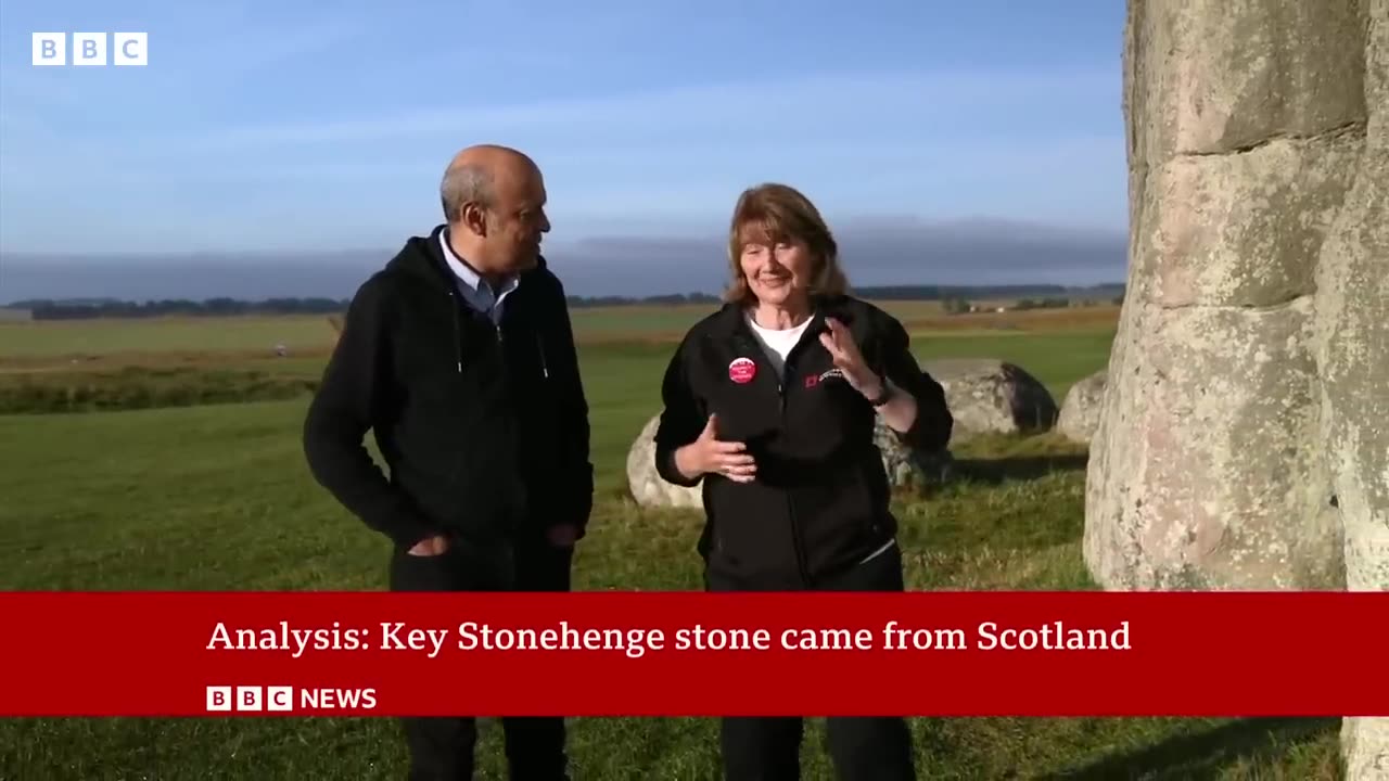 Scientists 'shocked' at new Stonehenge discovery | BBC News