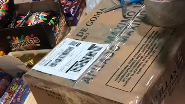 Así empaquetamos y despachamos nuestros regalitos 🥰 #emprender #regalos