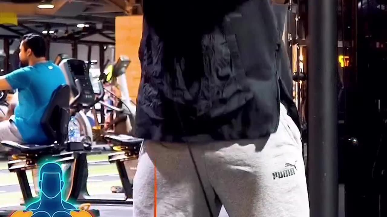 SHOULDER WORKOUT Cable front raise