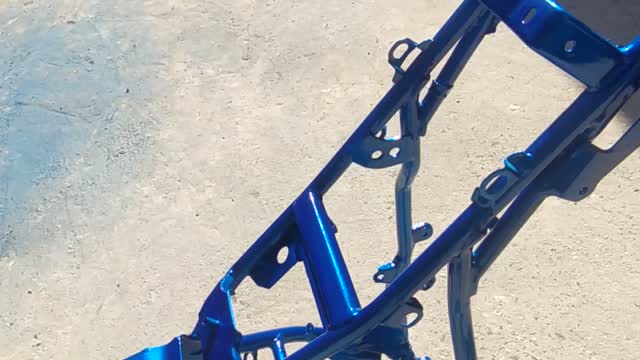 TDM 225 QUADRO AZUL METALIC GLASS