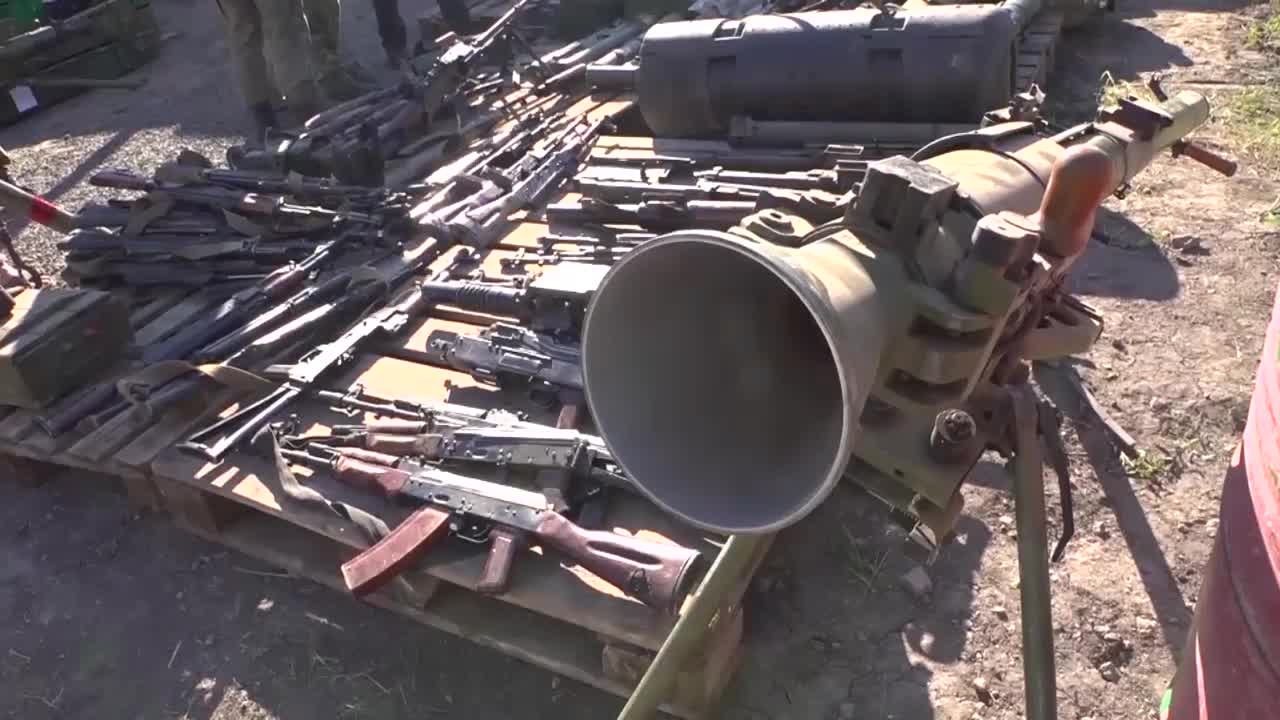 Trophy weapons abandoned by retreating AFU units