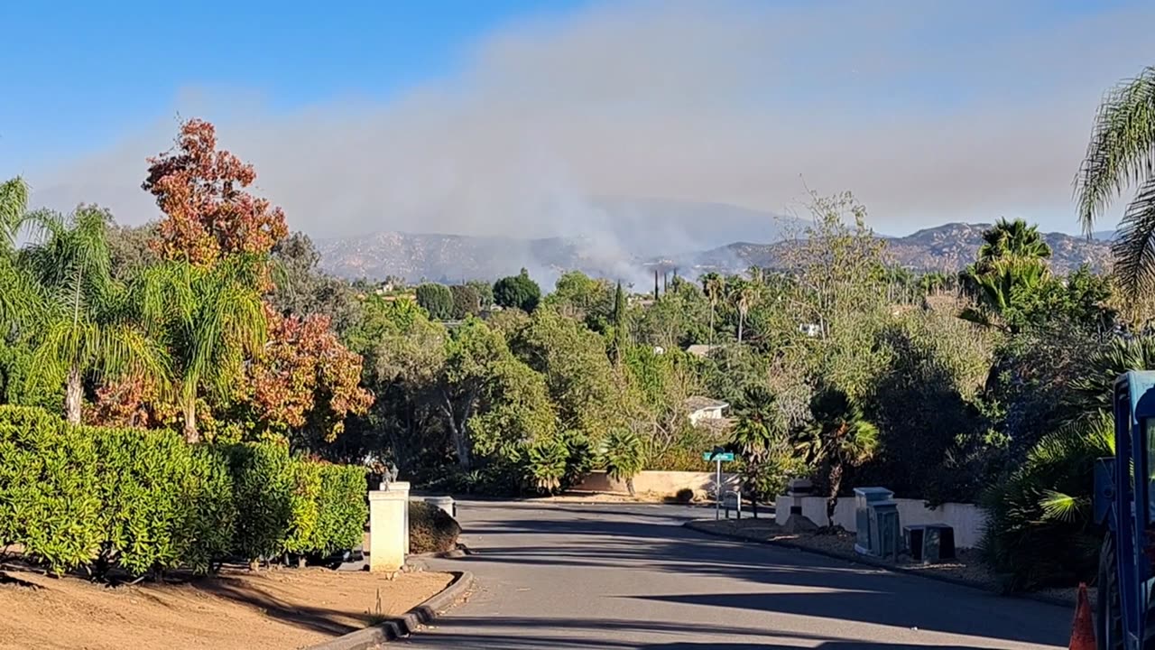 The Garden Fire, Fallbrook, California. Raw Footage H 2:40 pm 11-08-24