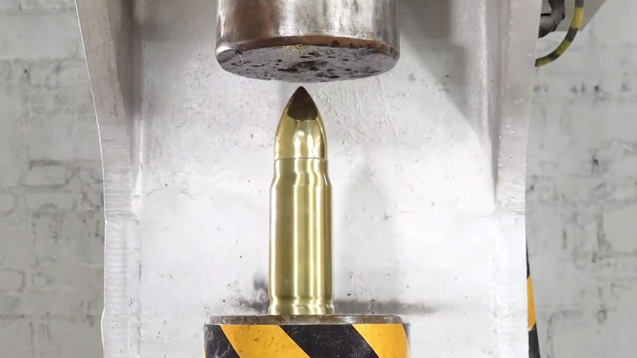 WOW !! HYDRAULIC VS DIAMOND AND BULLETS !