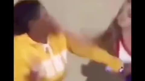 Black girls attacks White cheerleader