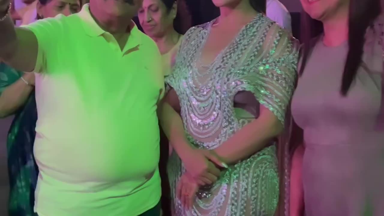 aksharasingh It was magical night with magical people around ."Disco Dancer" what an experience *
