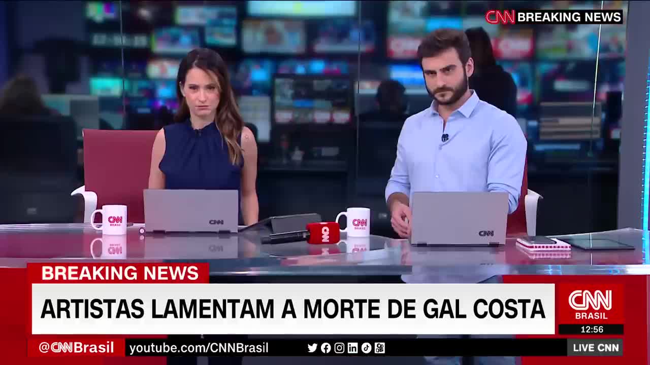 Maria Bethânia lamenta a morte de Gal Costa | LIVE CNN