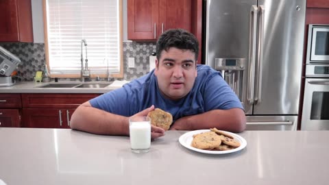 Homemade Chewy Chocolate Chip Cookies - Played Recipe, Cool Technique