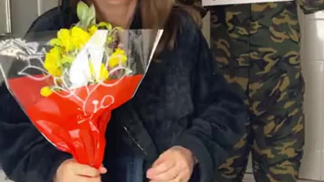 Her son surprised her in the cutest way...❤