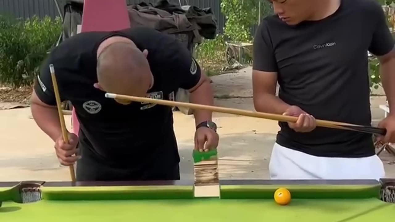 Funny video billiards