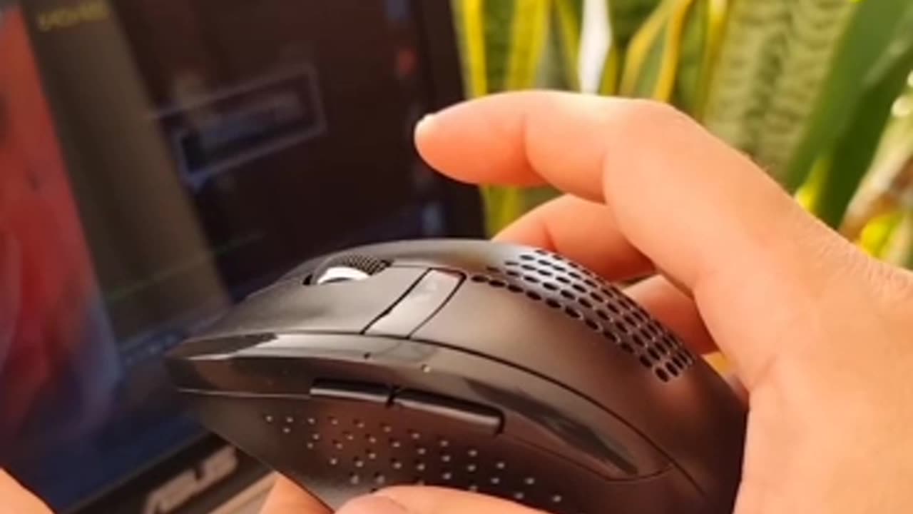 How to make Bluetooth speaker with old mouse.