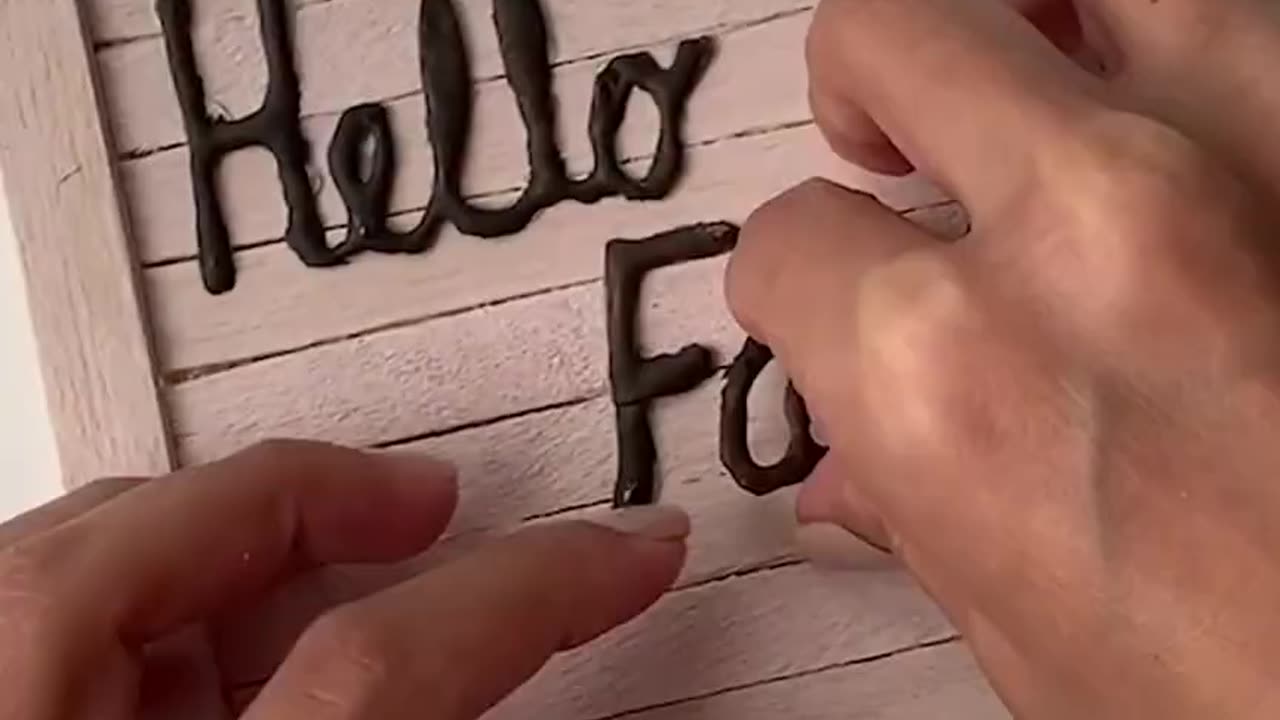 Cute and Crafty Sign Decoration!