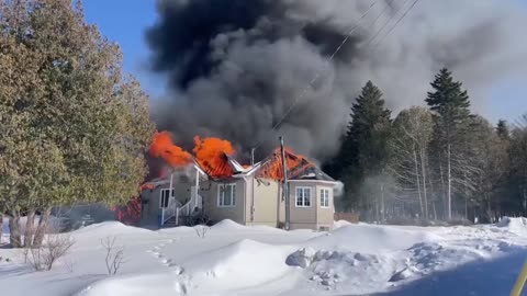 Incendie sur la 53e Rue Saint-Georges