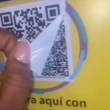 Ojo con los códigos QR: Mujer realizó transferencia y resultó siendo un Stiker