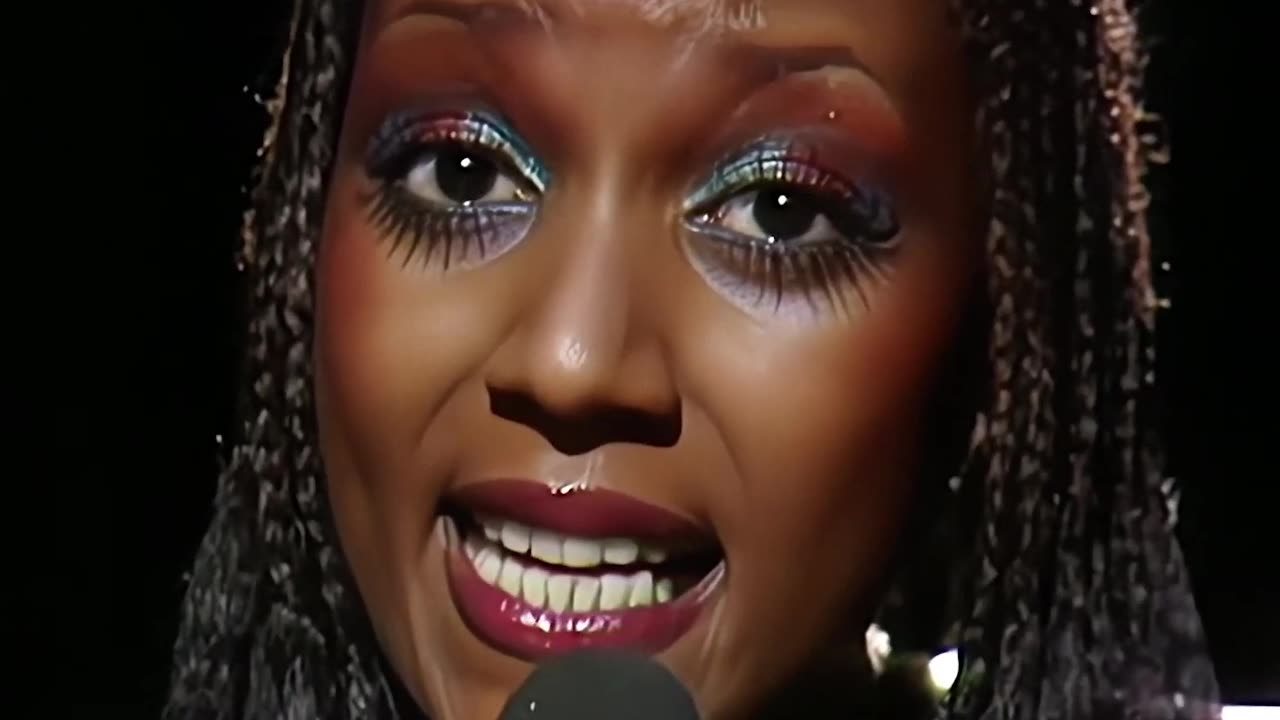 Amii Stewart - Paradise Bird (Top Pops 17.01.1980) (Upscaled) 1080p