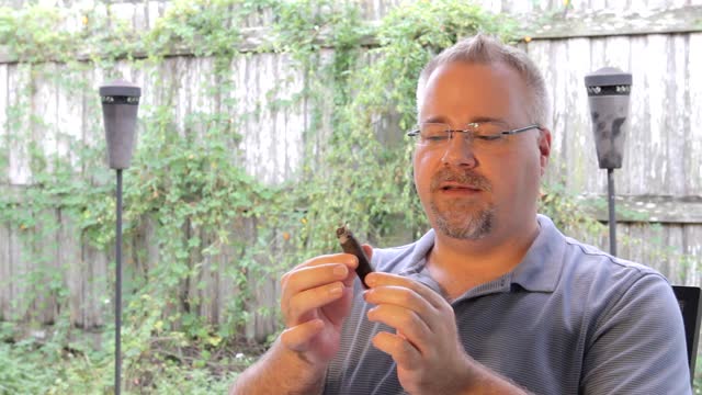 Erez Maduro Robusto Cigar Review