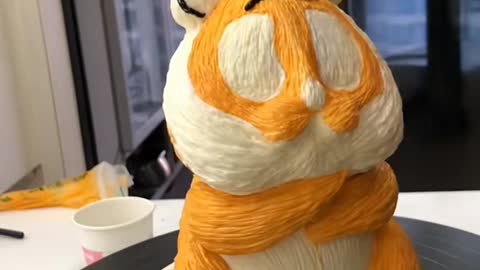 I haven't worked with cream for a long time. so i make a little tiger cake for you guys