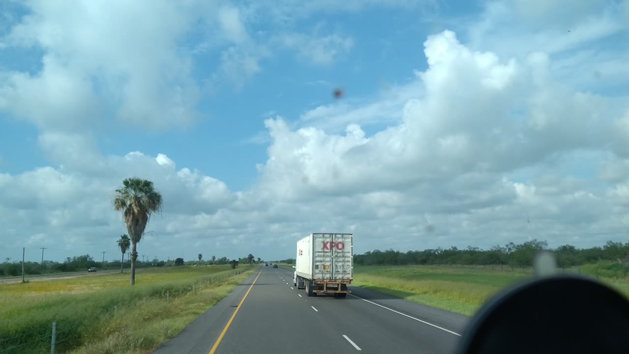 Thank Florida for sending State troopers to the Rio Grande Valley of Texas 🇨🇱 #CRRNewsAndClues 🔔