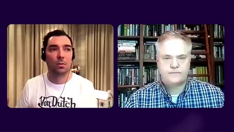 Zelenskyy former advisor puts life on the line, fights for Ukrainian freedom