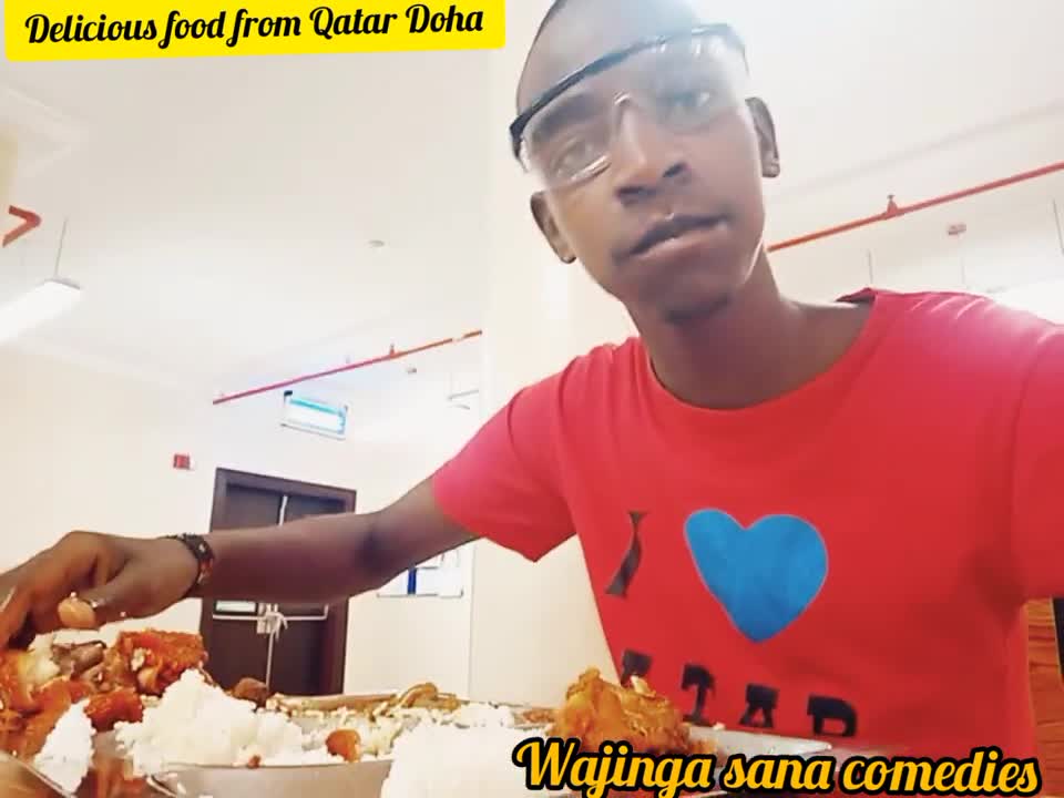 DANSTAR WAJINGA SANA COMEDIES 🙈 Delicious food from Qatar inanyonga wakenya .