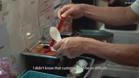 Banker Turned Street Food Vendor_ Yan Ji Seafood Soup#23