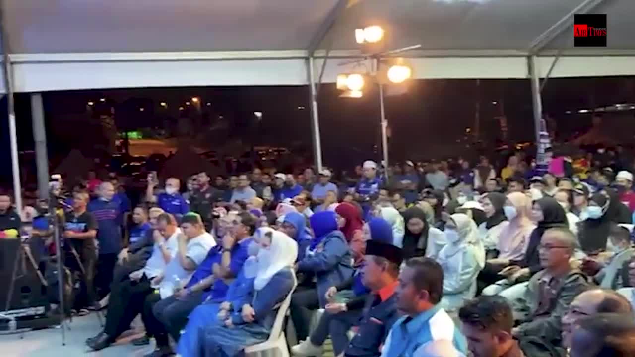 Satu hari nanti saya ingin ketuai UMNO, nak jadi PM – Khairy