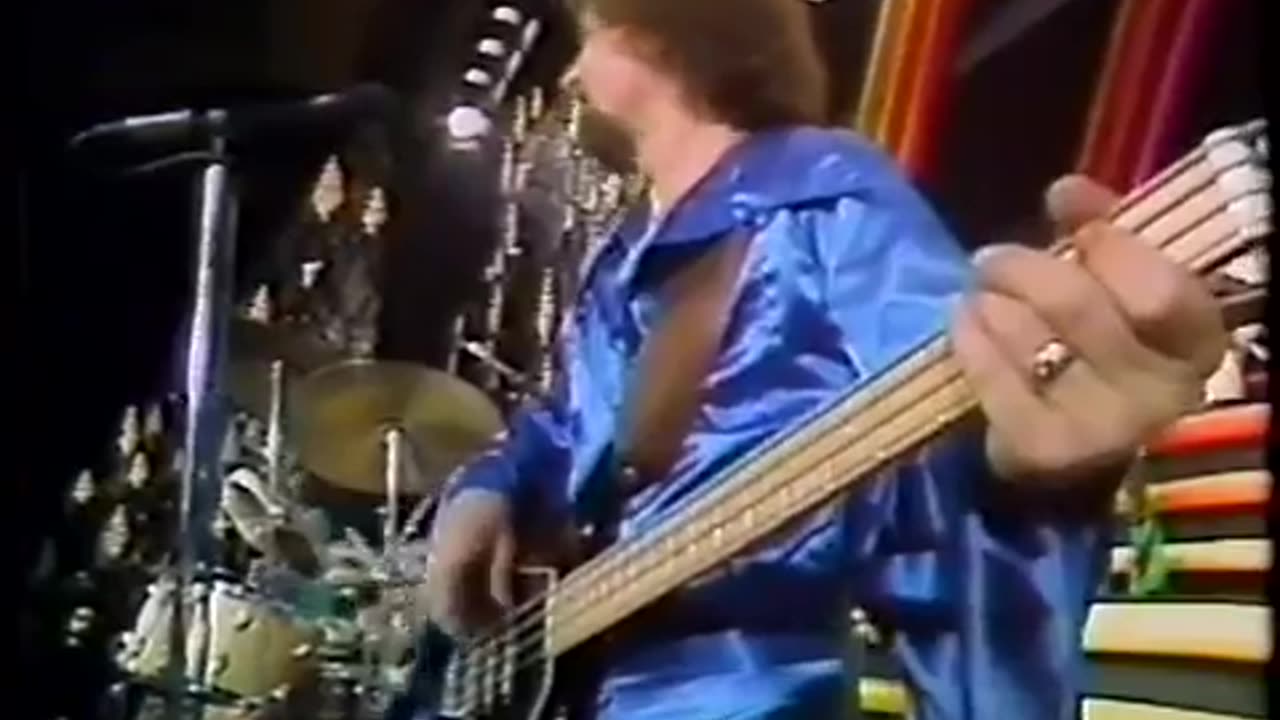 Electric Light Orchestra (ELO) - Livin' Thing = American Music Awards 1977