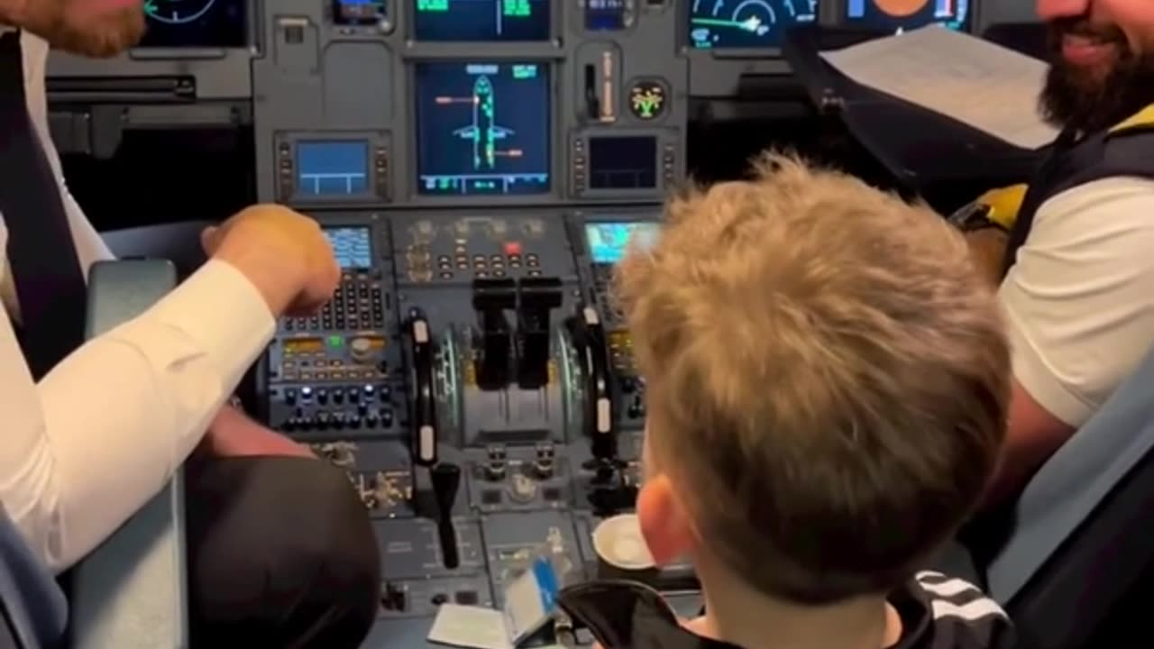 Kid make sure captain is a good pilot