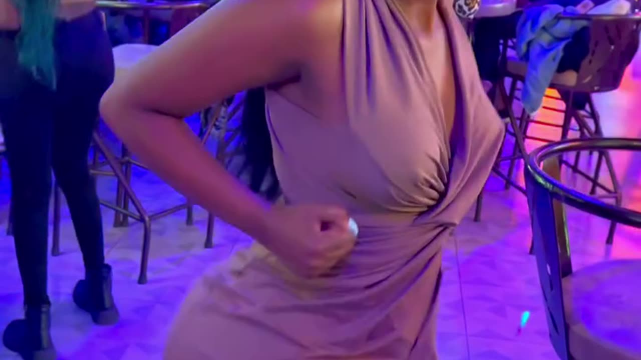 Who wanna jam with her..