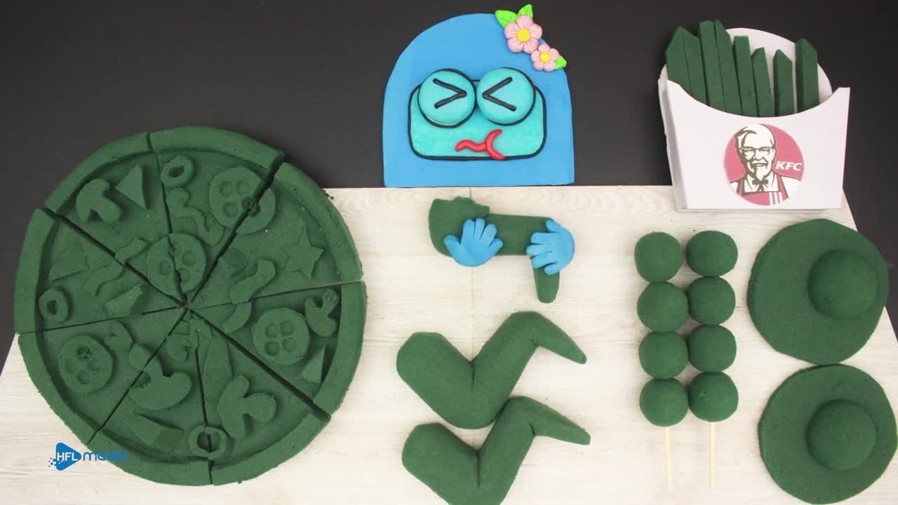 AMONG US FUNNY MUKBANG Floral Foam Pizza | ASRM Food Animation