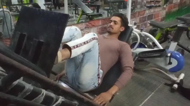 Gym video gym status