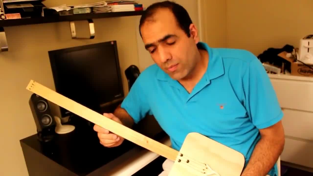 and 1 2 3 4 @!&&*!#$!!!!! (ElectroBOOM Guitar fail)