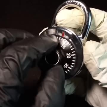 How To Easily Crack Combination Locks 🔓