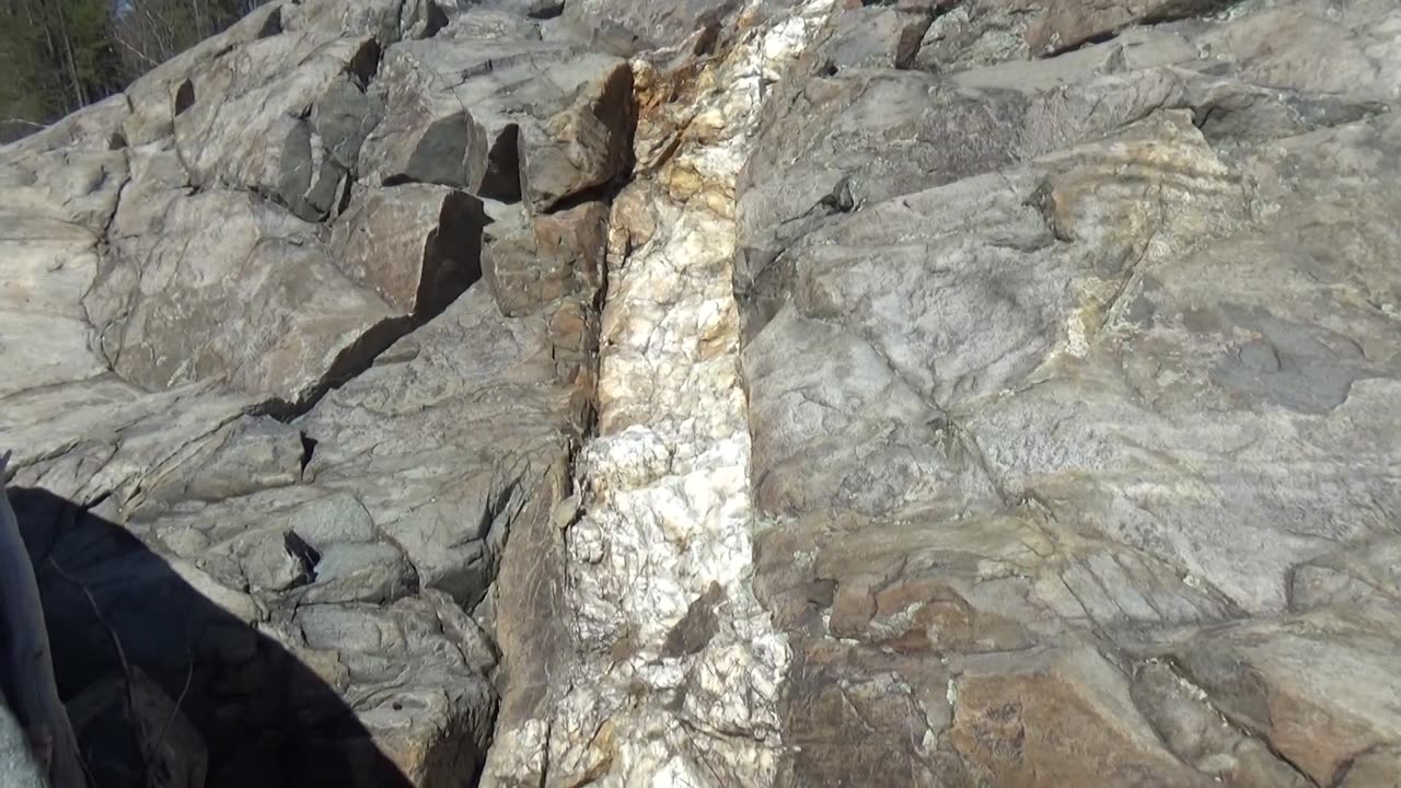 Quartz Dike