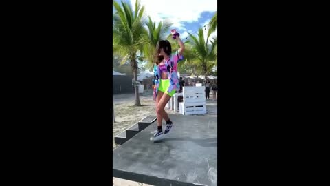 FSDW - Bailando (Dan Winter & Ryan T Remix)Shuffle Dance BEAUTIFUL GIRL 2022 ( FBM)