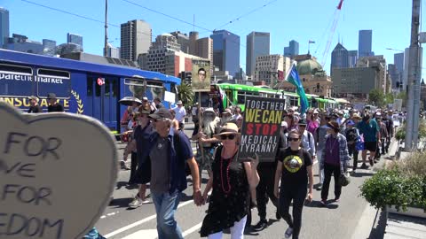 Stand with Canberra , stand with Canada !