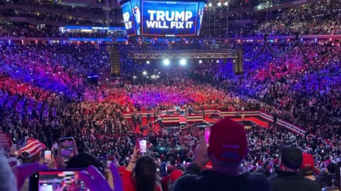 WOW! Trump's spectacular entrance at Madison Square Garden - Harris/Walz are sweating bullets