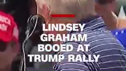 Lindsey_Graham_booed_at_Trump_rally