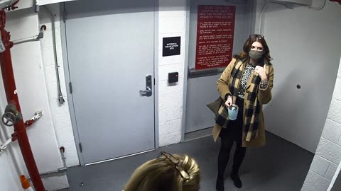 6022EHUGGAScreeningSiteGarageSide_2021-01-06_20h38min48s417ms.mp4