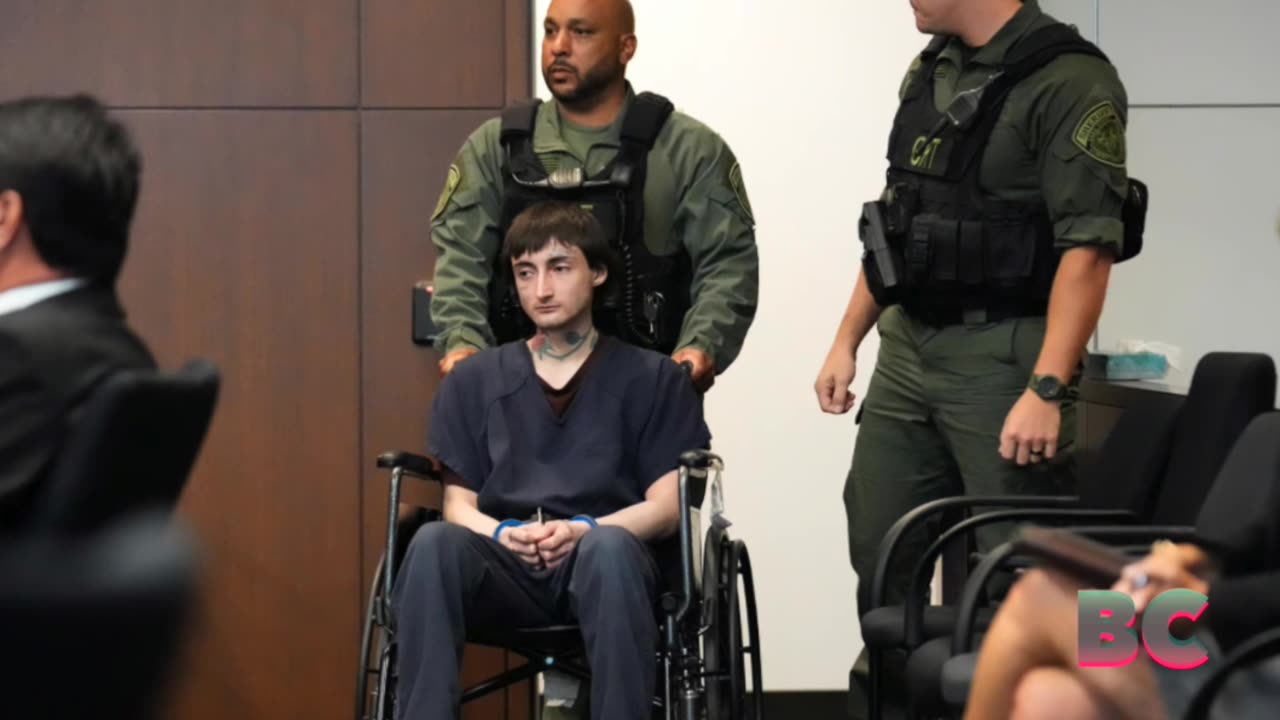 Robert Crimo III, accused in mass shooting, backs out of plea deal in court hearing