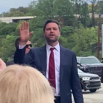 Primanti Bros restaurant in Pittsburgh REFUSED to allow Donald Trump's running mate JD Vance