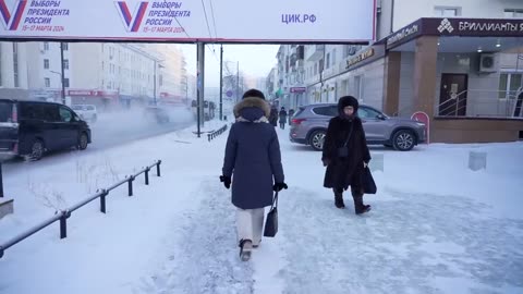 How We Have Fun at −64°C (−84°F)? Yakutsk, Siberia