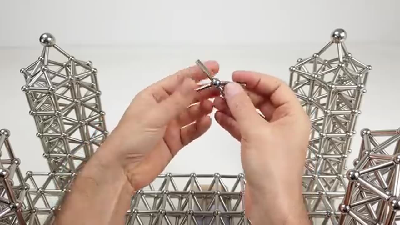 Tower Bridge made of Magnets| Magnetic Games