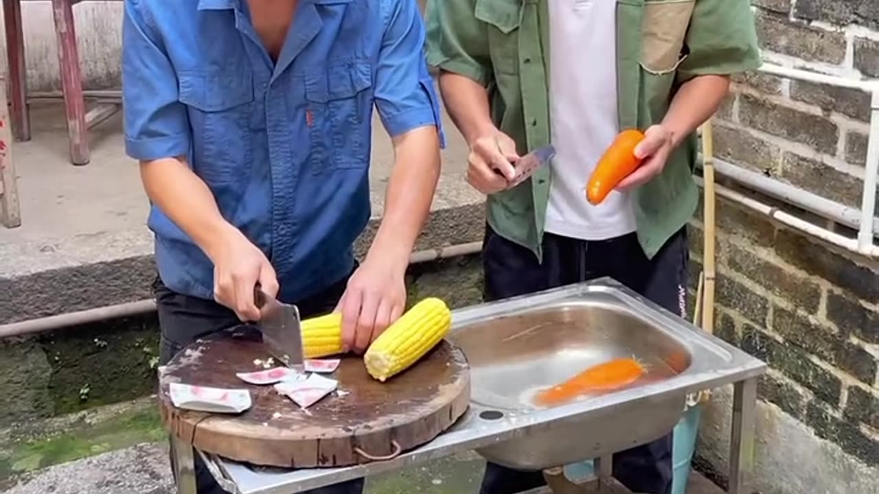 Funny video😂🤣😂🤣comedy video.🤣😂🤣😂 chainese comedy video