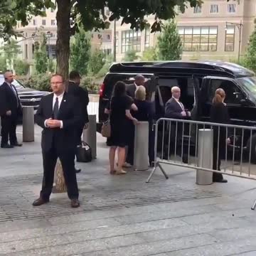 2016년 9월 11일 킬러리가 잡혀가는 영상