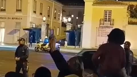 Lula é hostilizado em 🇵🇹